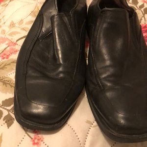 Men’s dress shoes